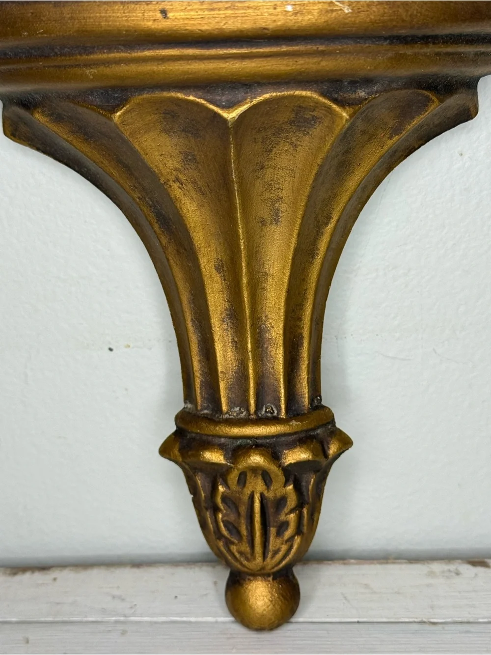 Ornate Gold Wall Pocket Planter, Hollywood Regency Vtg Hoda Ribbed Metal MCM 60s